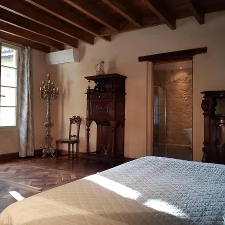 Renaissance Villa Flaujagues