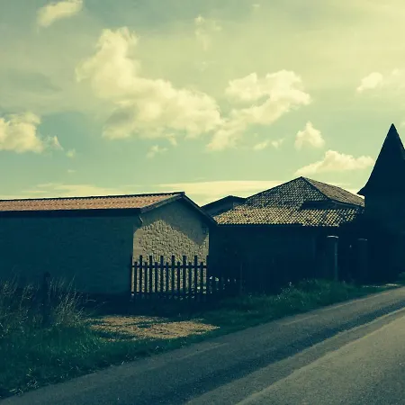 Renaissance Villa Flaujagues